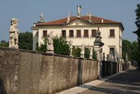 villa valmarana esterni mura con statue dei nani