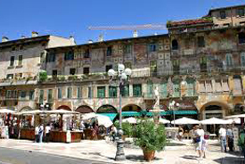 piazza delle erbe verona