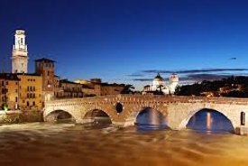 ponte pietra verona
